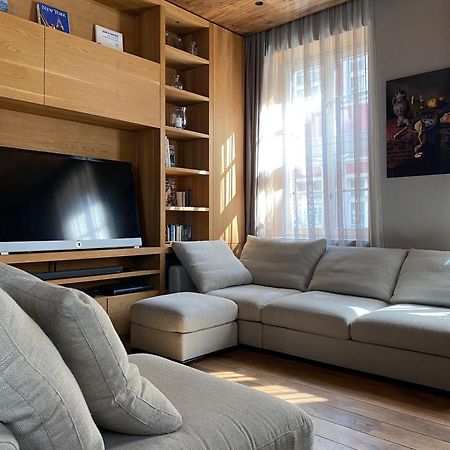 Townhall Apartments Познань Экстерьер фото