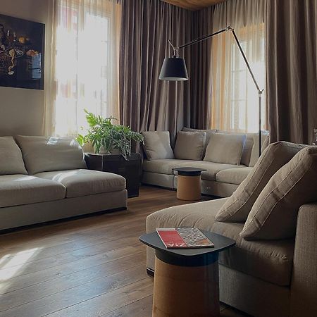 Townhall Apartments Познань Экстерьер фото